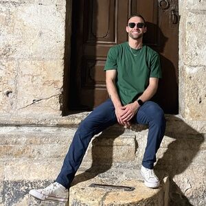 Meet your Posher, Daniel